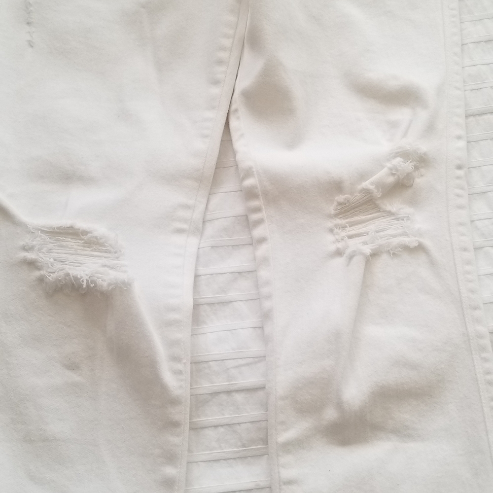 Jeans - Picture 3 of 8